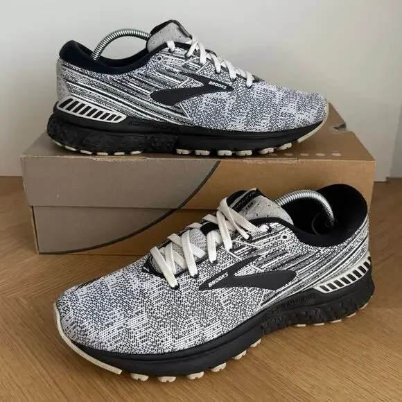 Brooks Adrenaline 19 Black/White Women Running Sneakers - SZ 9 - Picture 8 of 13